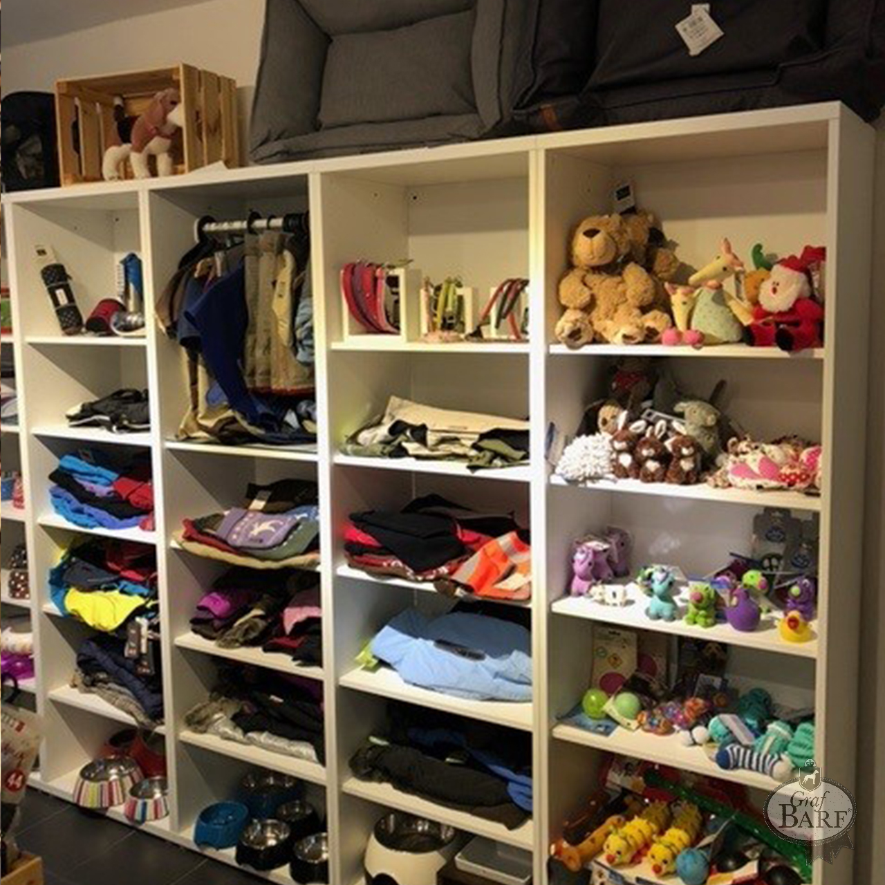 Hundeequipment im Salon Hundeequipment im Salon